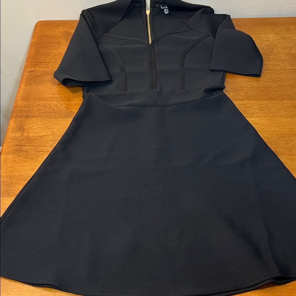 Nicole Miller Black Fit-and-Flare Midi Dress with back Zip Size SMALL